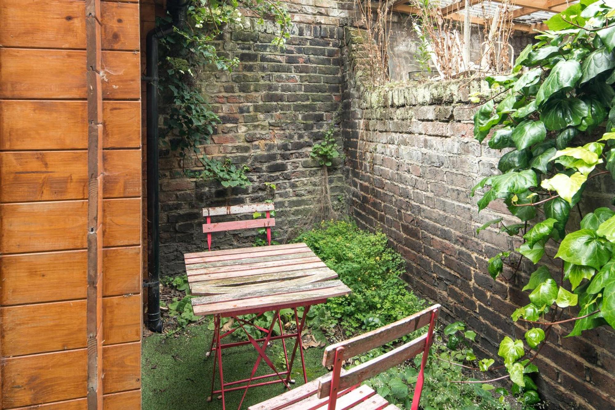 High-Ceiling Gorgerous Victorian Flat With Private Garden - 3 Mins To Hyde Park, Kensington Palace, 8 Mins Nottinghill, High Street Kensington Station London Exterior photo